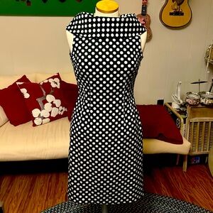 Stunning Tahari Arthur S Levine polka dot 50s fit mcm classic dress